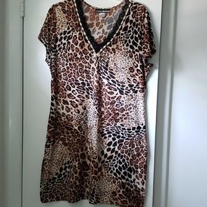 Animal print nightgown/negligee